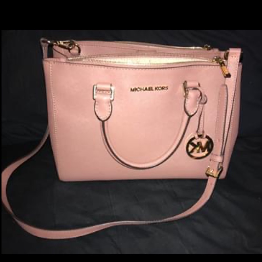 Michael Kors Mauve/Blush Shoulder Bag